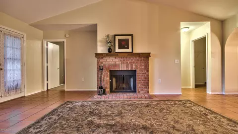8120 E Fox St, Mesa, AZ 85207 photo 8
