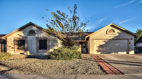 8120 E Fox St, Mesa, AZ 85207 photo 3