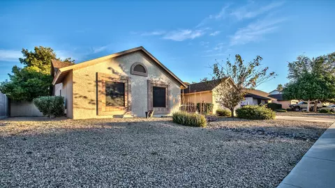 8120 E Fox St, Mesa, AZ 85207 photo 2
