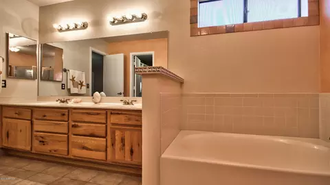 8120 E Fox St, Mesa, AZ 85207 photo 22