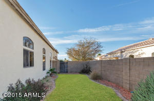 10056 E Capri Ave, Mesa, AZ 85208 photo 17