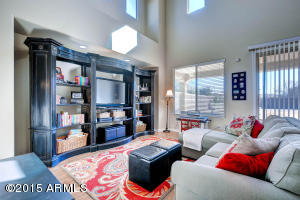 3731 E Matthew Dr, Phoenix, AZ 85050 photo 5