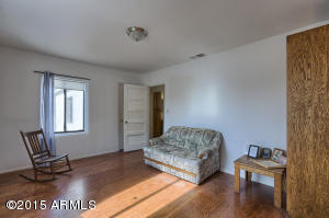 252 E Bethany Home Rd, Phoenix, AZ 85012 photo 4