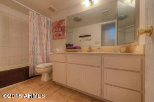 2556 E Sahuaro Dr, Phoenix, AZ 85028 photo 12