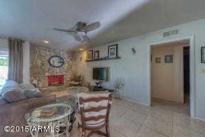 2556 E Sahuaro Dr, Phoenix, AZ 85028 photo 4