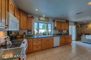 2556 E Sahuaro Dr, Phoenix, AZ 85028 photo 7