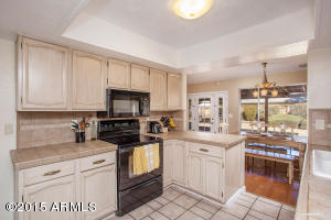 4556 E Andora Dr, Phoenix, AZ 85032 photo 9