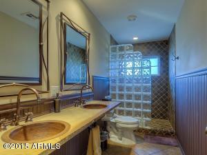 4216 E Clarendon Ave, Phoenix, AZ 85018 photo 15