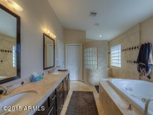 4216 E Clarendon Ave, Phoenix, AZ 85018 photo 11