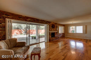 114 E Calavar Rd, Phoenix, AZ 85022 photo 9