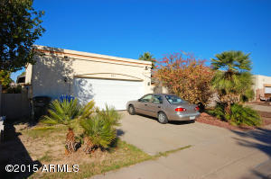 922 E Wahalla Ln, Phoenix, AZ 85024 photo 1