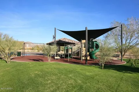 2131 N Steele St, Mesa, AZ 85207 photo 3