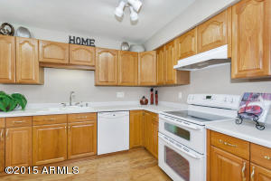 136 E Garnet Ave, Mesa, AZ 85210 photo 8