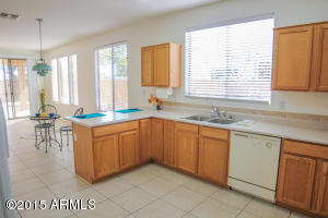 3301 E Lark Ct, Gilbert, AZ 85297 photo 9
