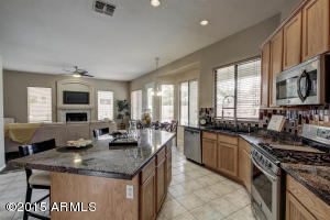 1332 E Shamrock St, Gilbert, AZ 85295 photo 9