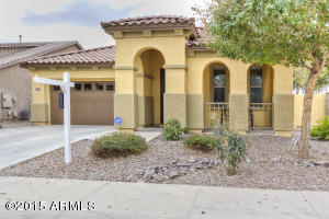 845 E Doral Ct, Gilbert, AZ 85297 photo 2