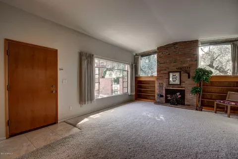 3224 E Hazelwood St, Phoenix, AZ 85018 photo 6