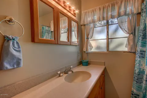 3224 E Hazelwood St, Phoenix, AZ 85018 photo 36