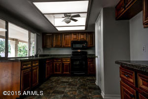 233 W Pershing Ave, Phoenix, AZ 85029 photo 10