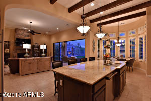 8714 E Laurel St, Mesa, AZ 85207 photo 10