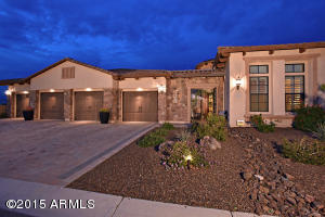 8714 E Laurel St, Mesa, AZ 85207 photo 2