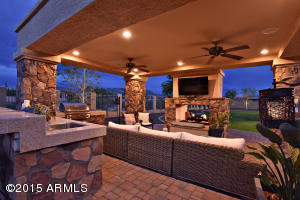 8714 E Laurel St, Mesa, AZ 85207 photo 6