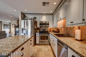 2102 E Lawrence Rd, Phoenix, AZ 85016 photo 13