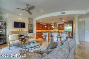 8 Biltmore Est #213, Phoenix, AZ 85016 photo 7
