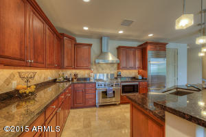 8 Biltmore Est #213, Phoenix, AZ 85016 photo 8