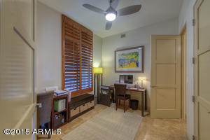 8 Biltmore Est #213, Phoenix, AZ 85016 photo 17