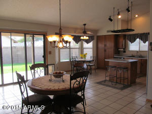 655 W Devon Ct, Gilbert, AZ 85233 photo 9