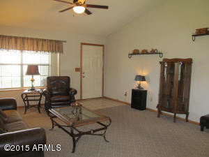655 W Devon Ct, Gilbert, AZ 85233 photo 4