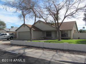 655 W Devon Ct, Gilbert, AZ 85233 photo 1