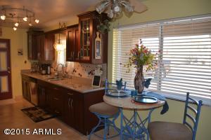 423 E Desert Ave, Apache Junction, AZ 85119 photo 2