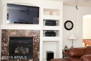 1305 E Nightingale Ln, Gilbert, AZ 85298 photo 4
