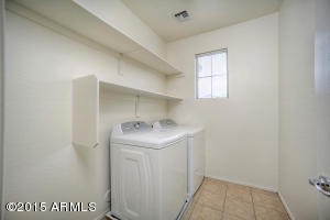 996 E Cantebria Dr, Gilbert, AZ 85296 photo 18