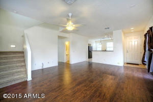 996 E Cantebria Dr, Gilbert, AZ 85296 photo 4