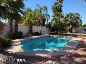417 E Paradise Ln, Phoenix, AZ 85022 photo 1