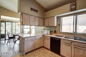 218 E Vaughn Ave, Gilbert, AZ 85234 photo 11