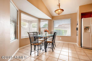 4044 E Weaver Rd, Phoenix, AZ 85050 photo 8