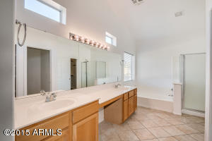 2056 E Amber Ln, Gilbert, AZ 85296 photo 31