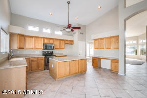 2056 E Amber Ln, Gilbert, AZ 85296 photo 11