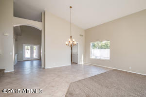 2056 E Amber Ln, Gilbert, AZ 85296 photo 6
