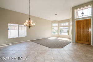 2056 E Amber Ln, Gilbert, AZ 85296 photo 9
