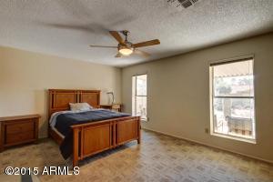 4229 E Desert View Dr, Phoenix, AZ 85044 photo 11