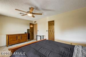 4229 E Desert View Dr, Phoenix, AZ 85044 photo 9