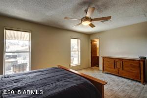 4229 E Desert View Dr, Phoenix, AZ 85044 photo 8