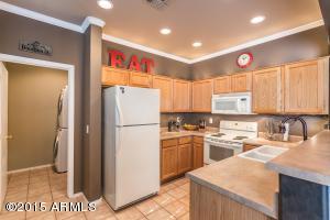 1528 E Gary Way, Phoenix, AZ 85042 photo 9