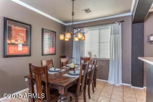 1528 E Gary Way, Phoenix, AZ 85042 photo 8