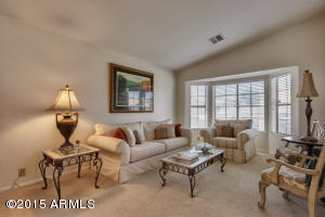 502 E Sage Brush St, Gilbert, AZ 85296 photo 4